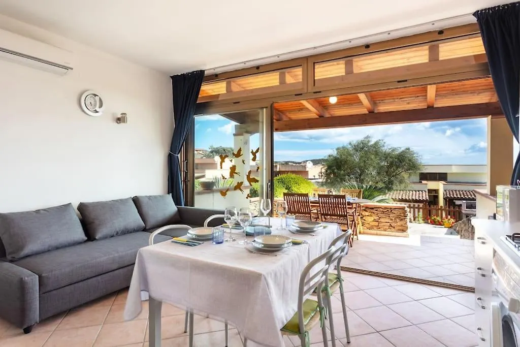 شقة Cozy House Sea View Of غولفو أرانتْشي 0*,